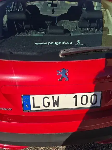 Peugeot 207 2011 photo 5