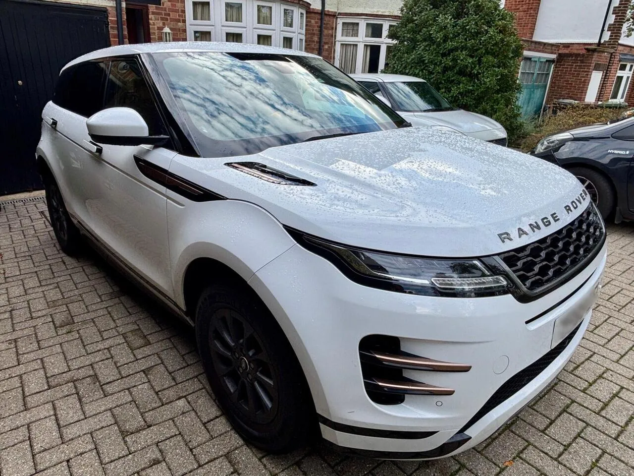 Land Rover Range Rover Evoque 2019 photo 2