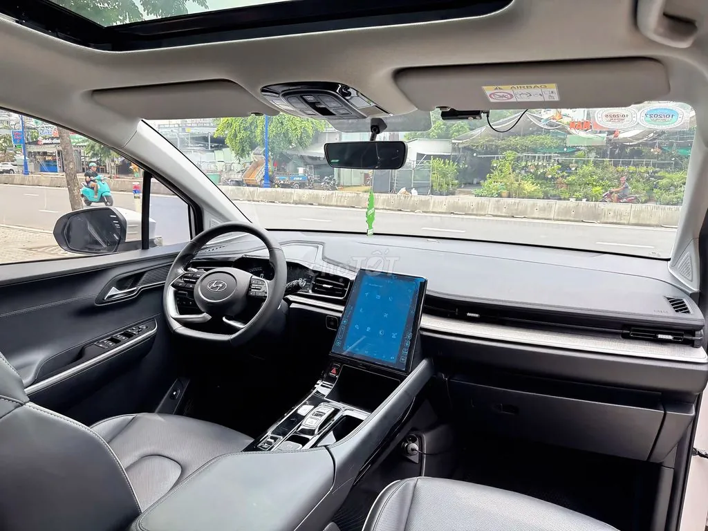 Hyundai Custin 2025 photo 3