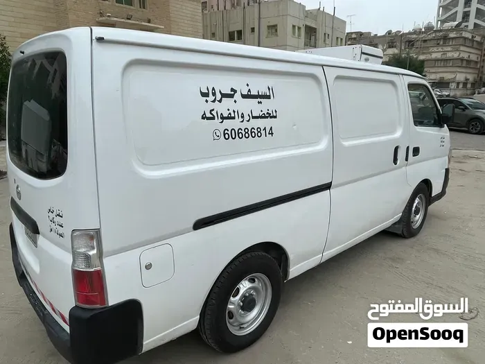 Nissan Urvan 2008 photo 4
