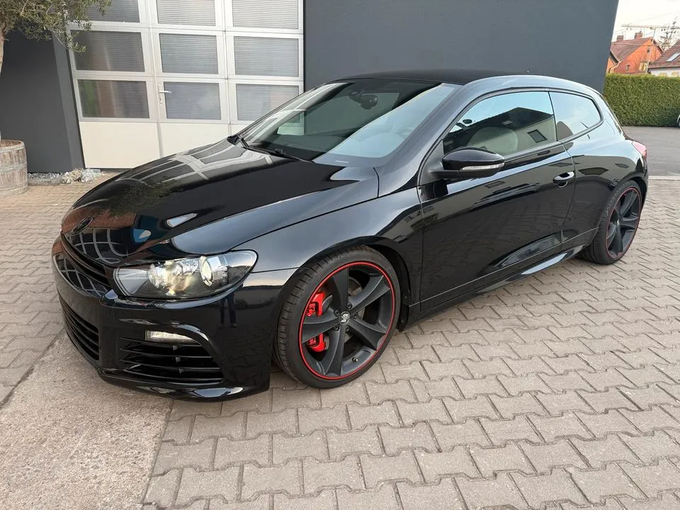 Volkswagen Scirocco R