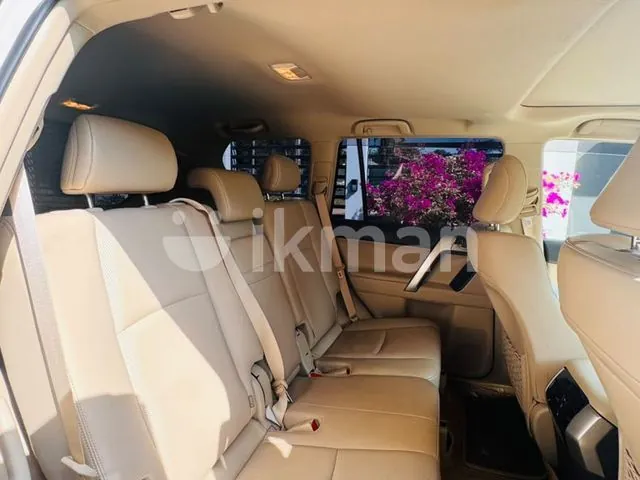 Toyota Land Cruiser Prado 2023 photo 5