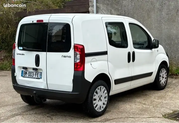 Citroen Nemo Combi 2011 photo 3