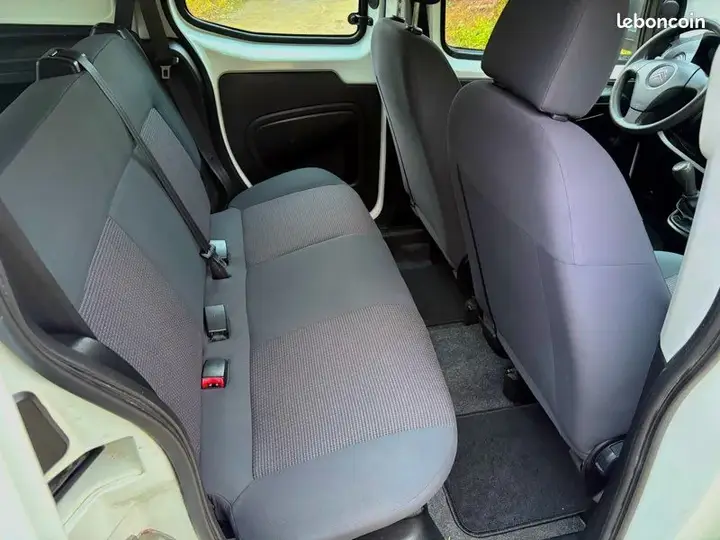 Citroen Nemo Combi 2011 photo 5
