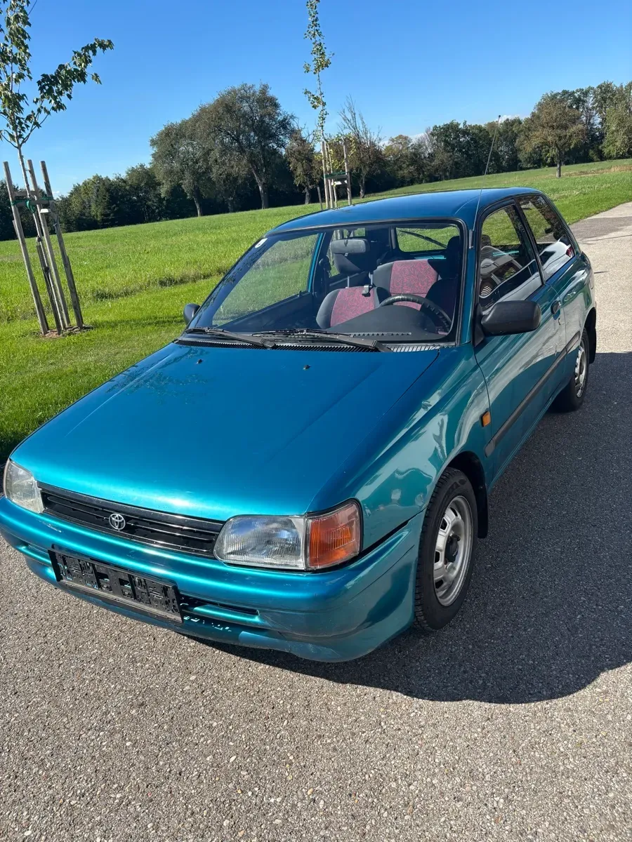 Toyota Starlet