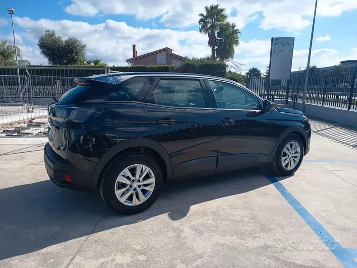 Peugeot 3008 2022 photo 4