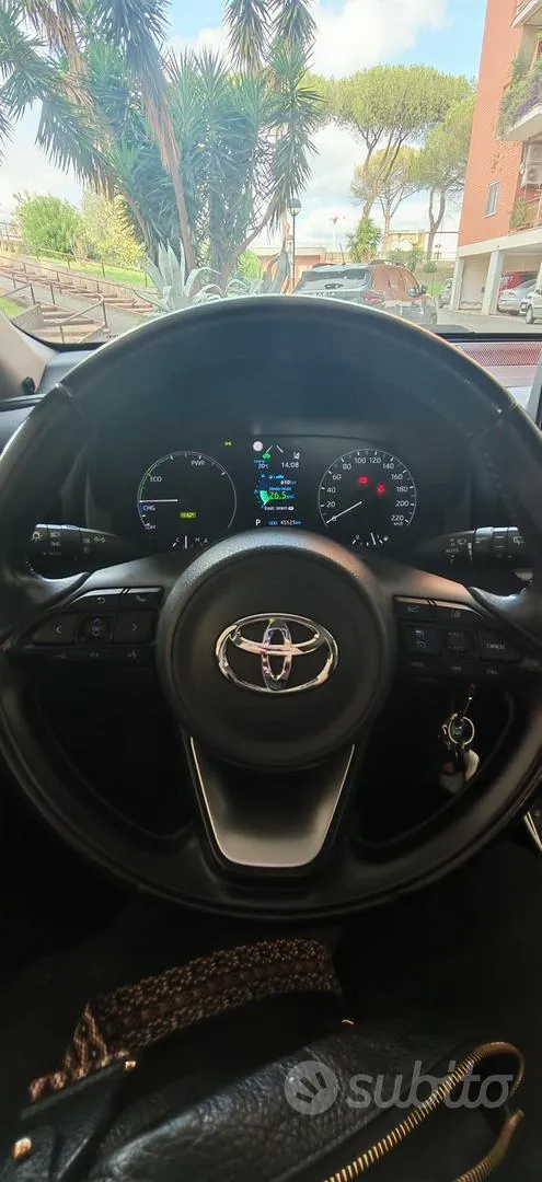 Toyota Yaris 2021 photo 4