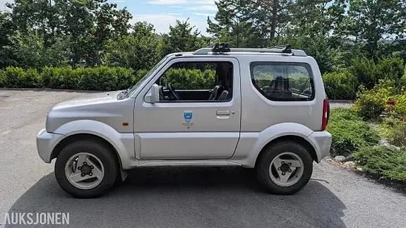 Suzuki Jimny 2003 photo 5