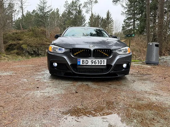 BMW 320I 2014 photo 4