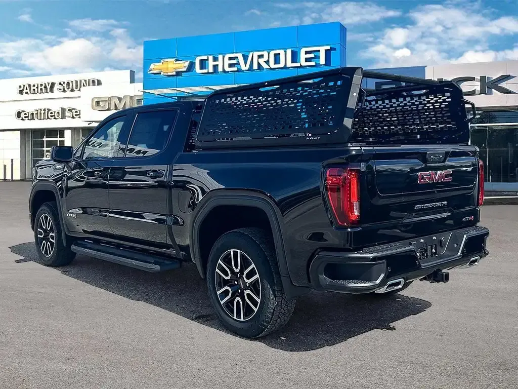 GMC Sierra 1500 2026 photo 3