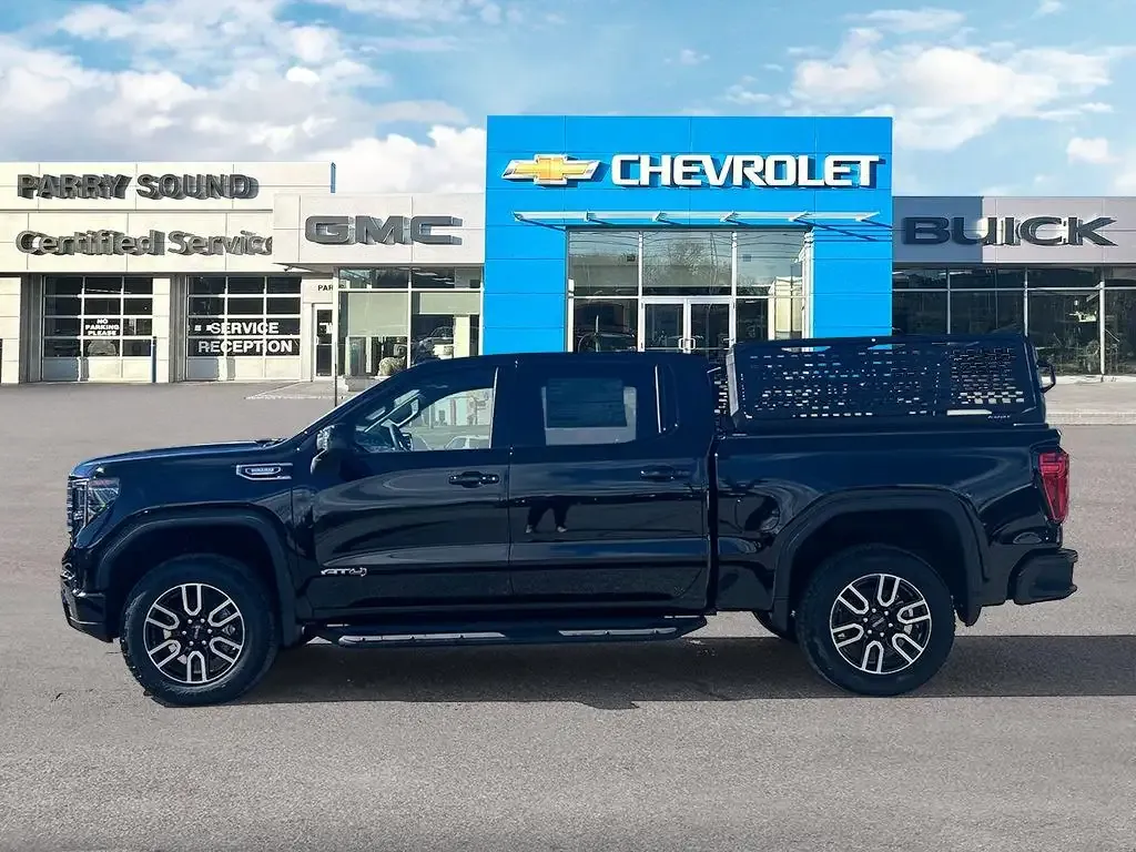 GMC Sierra 1500 2026 photo 2