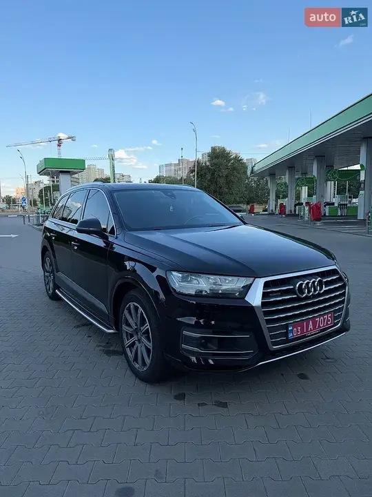 Audi Q7