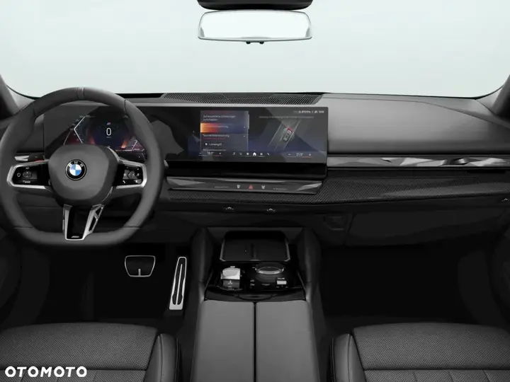 BMW 5 Series 2025 photo 4