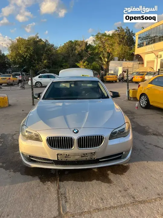 BMW 5 Series 2011 photo 4