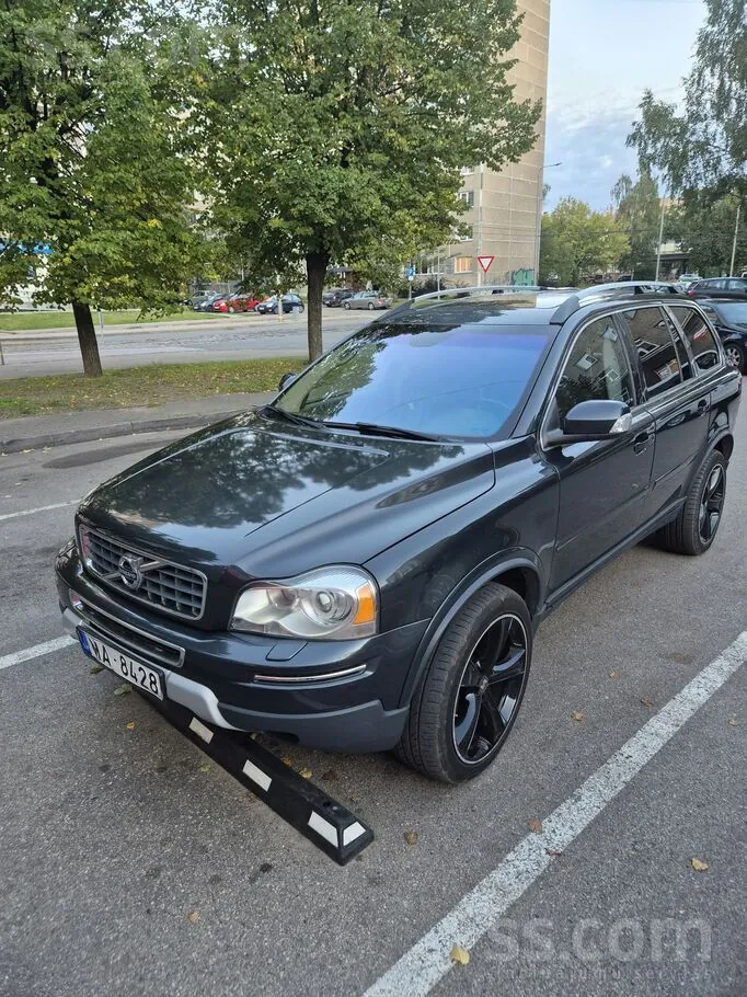 Volvo Xc90 2011 photo 2