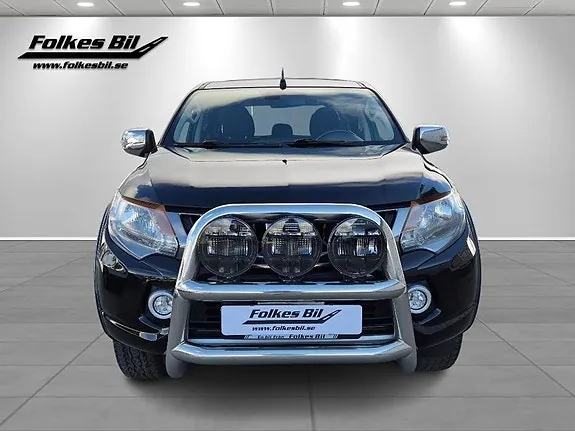Mitsubishi L200 2017 photo 2