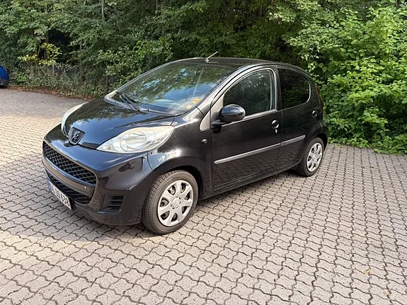 Peugeot 107 2009 photo 4