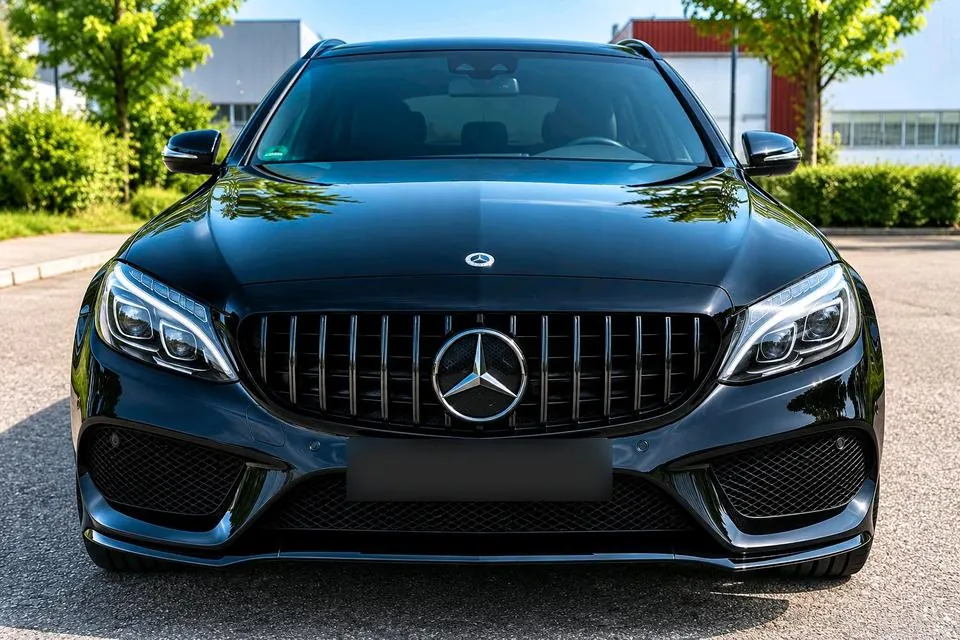 Mercedes-Benz C220
