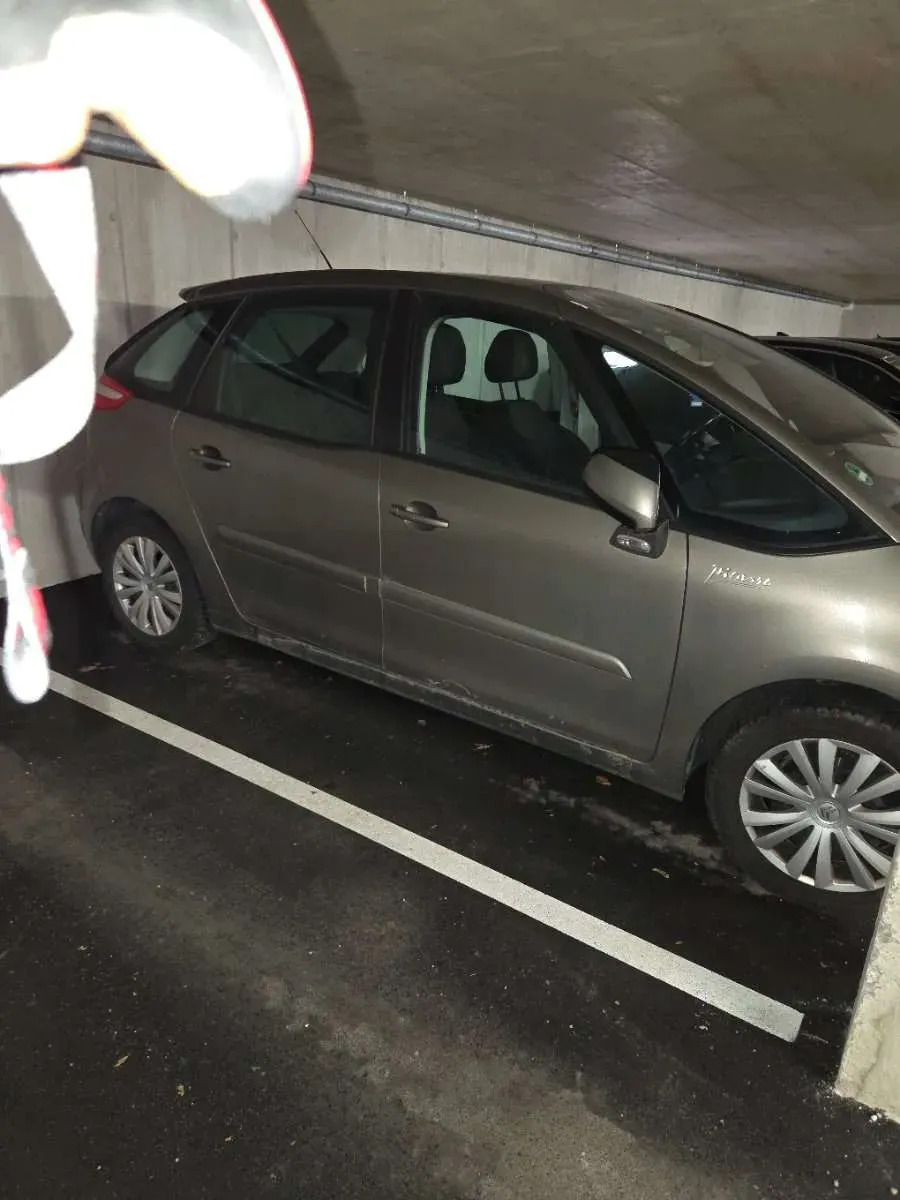 Citroen C4 Picasso 2010 photo 3