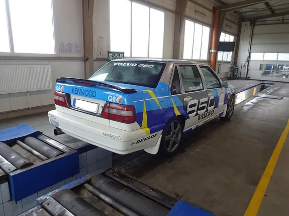 Volvo 850 1995 photo 4