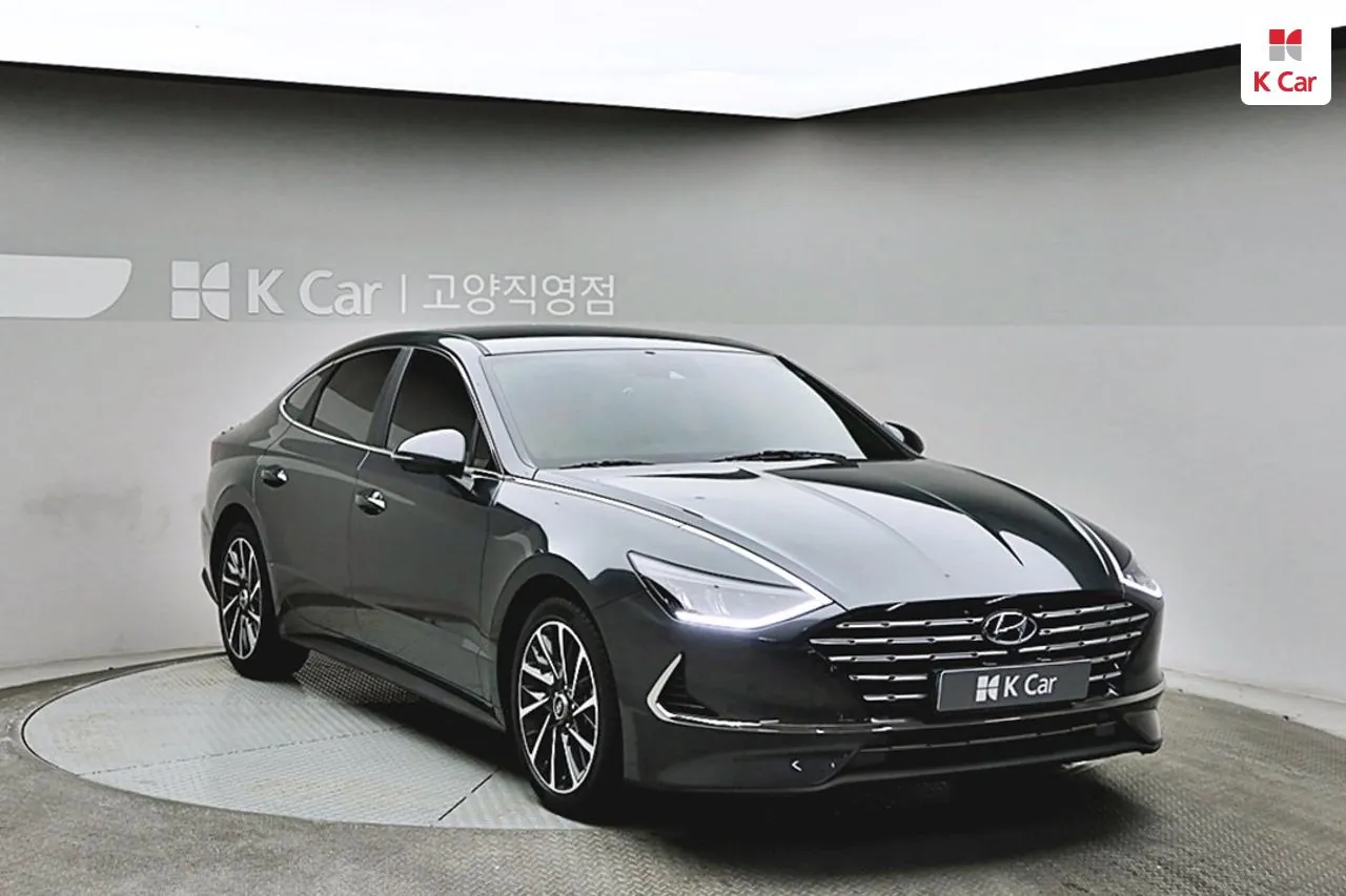Hyundai Sonata Dn8 Hybrid 2023 photo 3