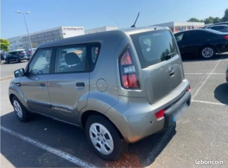 Kia Soul 2009 photo 3
