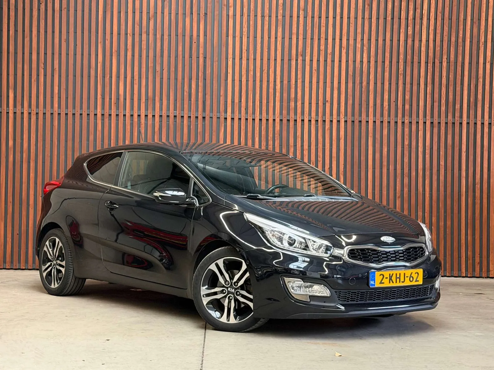 Kia Proceed 2013 photo 3