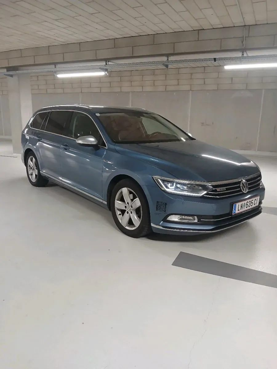 Volkswagen Passat 2016 photo 2