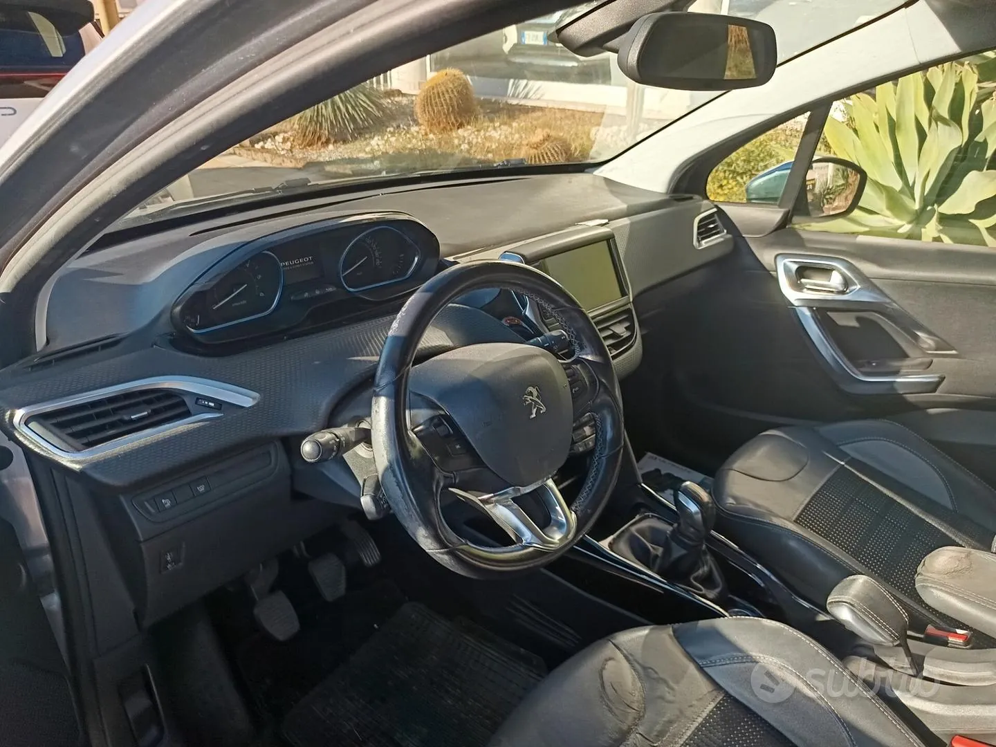 Peugeot 2008 2015 photo 5
