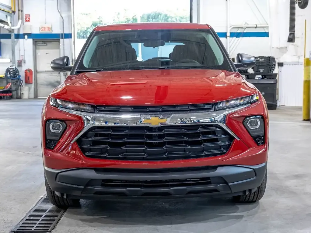 Chevrolet Trailblazer 2026 photo 2