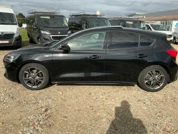 Ford Focus 2019 photo 2