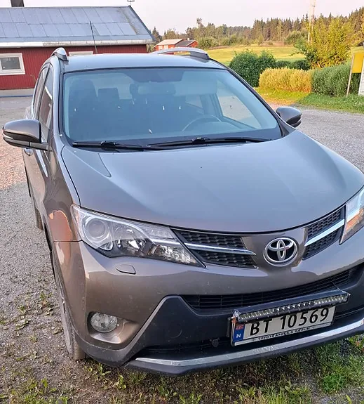Toyota Rav4 2014 photo 4