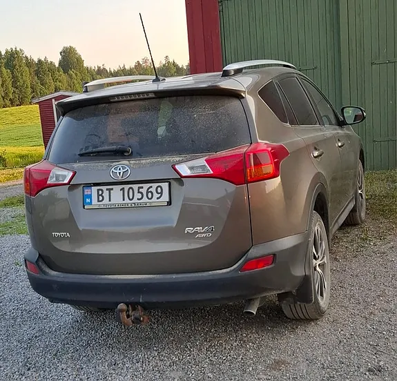 Toyota Rav4 2014 photo 5
