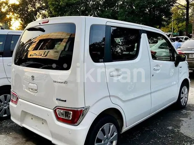 Suzuki Wagon R Fx 2025 photo 2