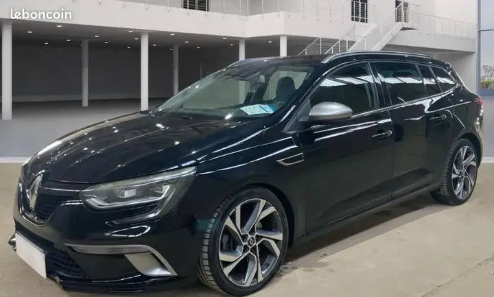 Renault Megane 2017 photo 2