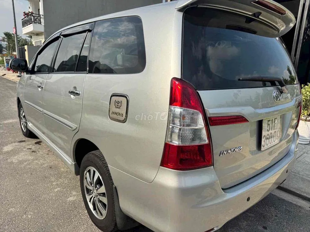 Toyota Innova 2015 photo 2