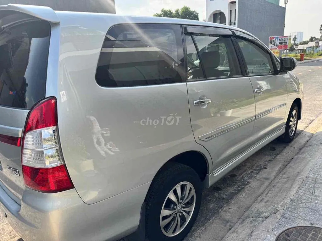 Toyota Innova 2015 photo 4