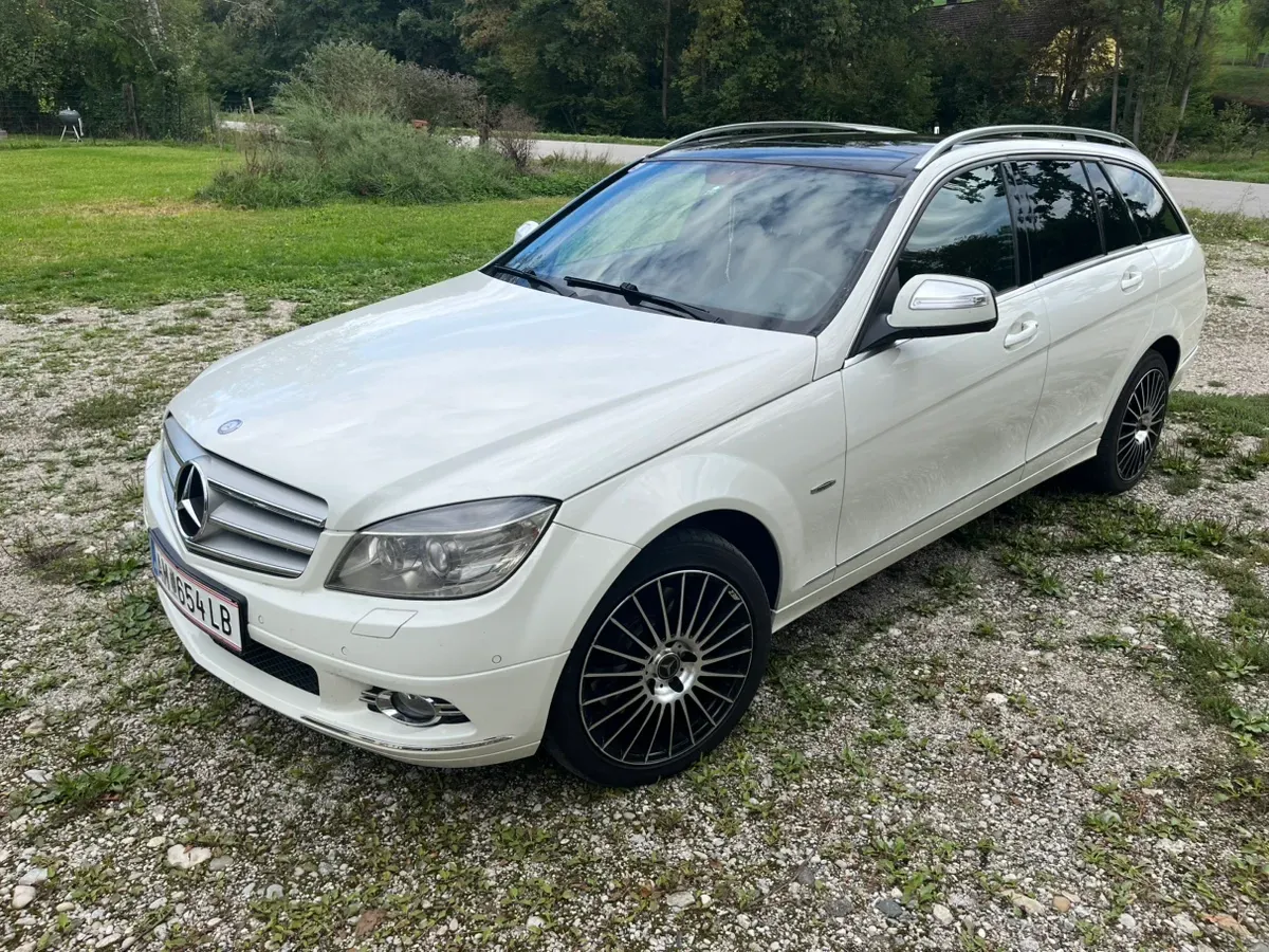 Mercedes-Benz C-Class 2008 photo 2