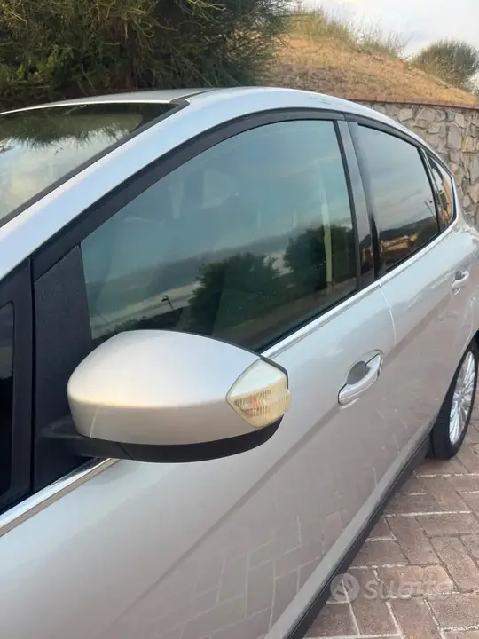 Ford C-Max 2013 photo 3