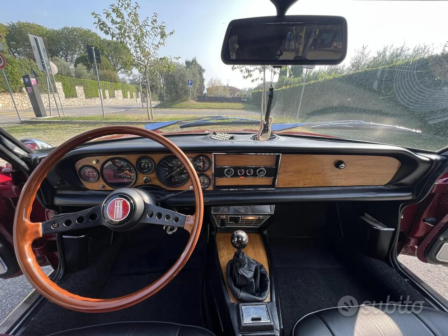 Fiat 124 Sport Spider 1974 photo 5
