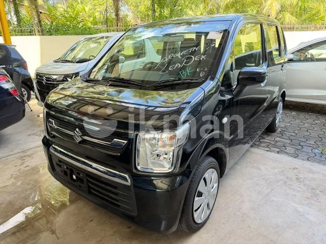 Suzuki Wagon R Fx 2024 photo 2
