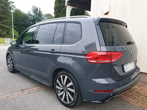 Volkswagen Touran 2025 photo 3