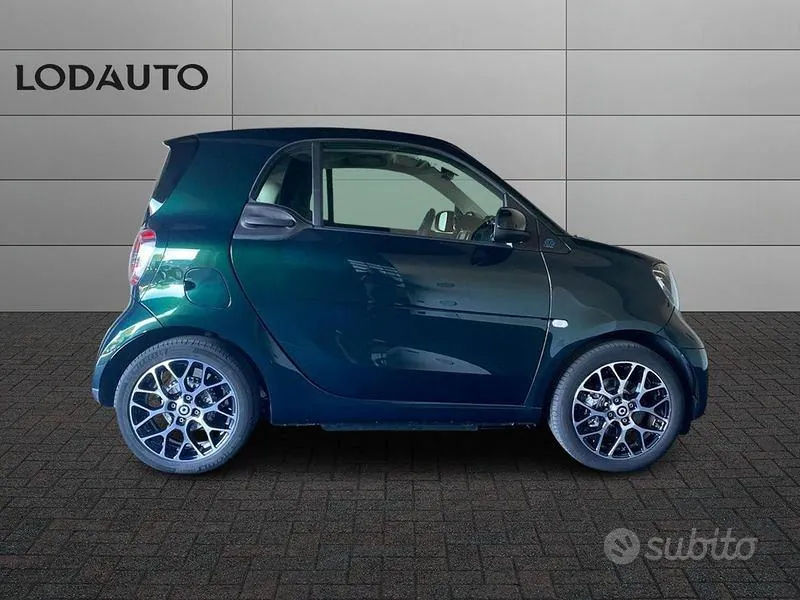 Smart Fortwo 2022 photo 5