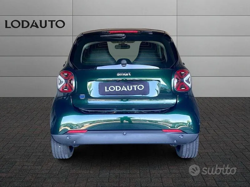 Smart Fortwo 2022 photo 4