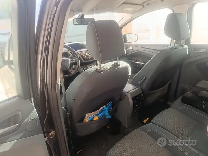 Ford C-Max 2012 photo 3