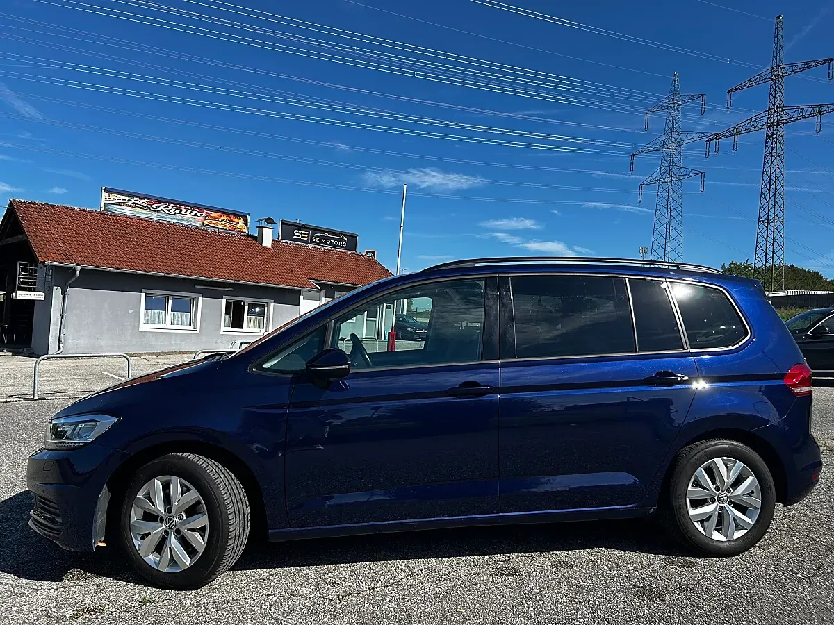 Volkswagen Touran 2017 photo 3