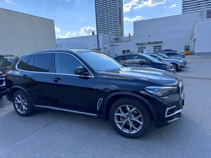 BMW X5 2022 photo 3