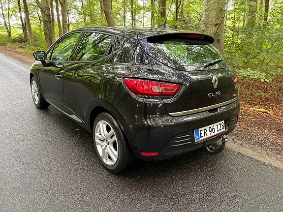 Renault Clio Iv 2016 photo 2