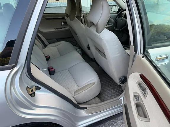 Volvo V40 2004 photo 5