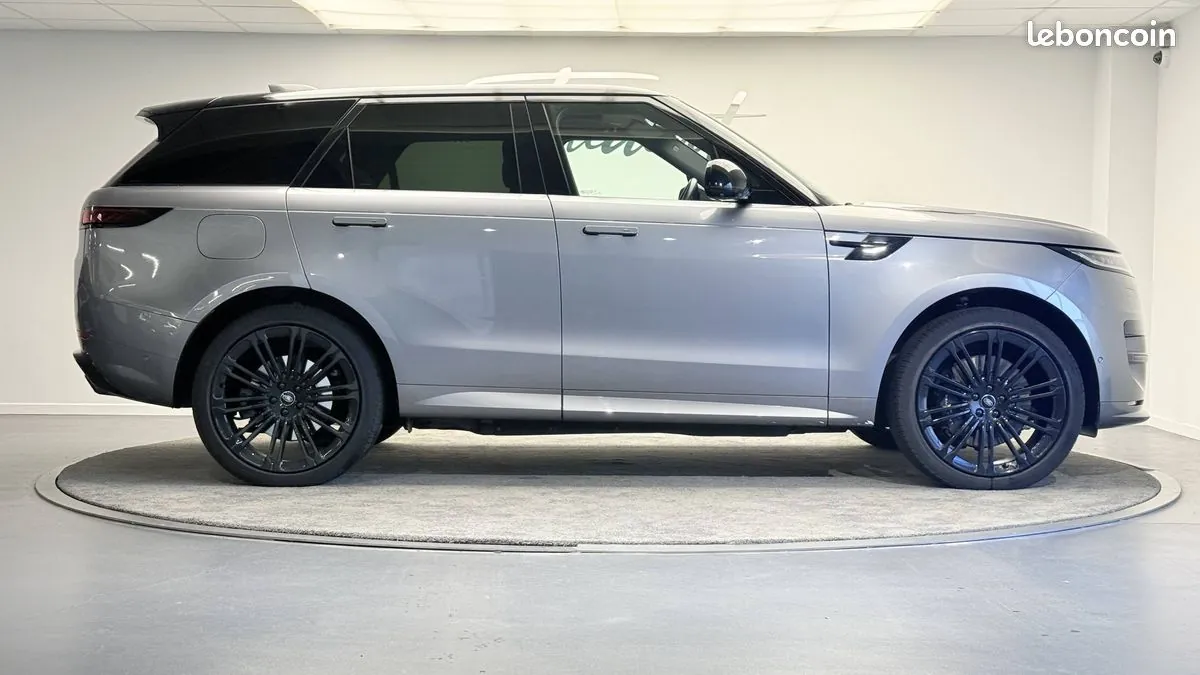 Land Rover Range Rover Sport 2022 photo 4